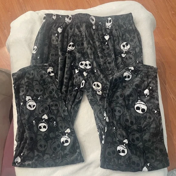 Disney Black and Gray Nightmare Before Christmas Pajama Pants - Picture 5 of 8